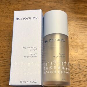 Norwex Rejuvenating Serum 30ml NIB